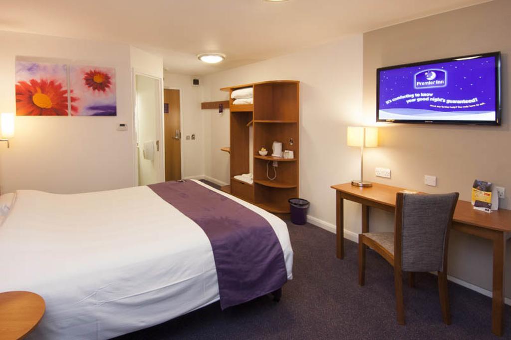 Premier Inn London Hammersmith Extérieur photo