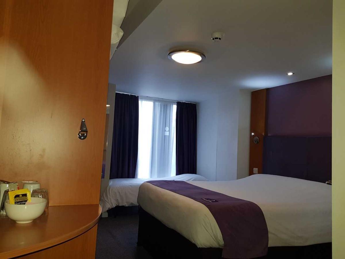 Premier Inn London Hammersmith Extérieur photo