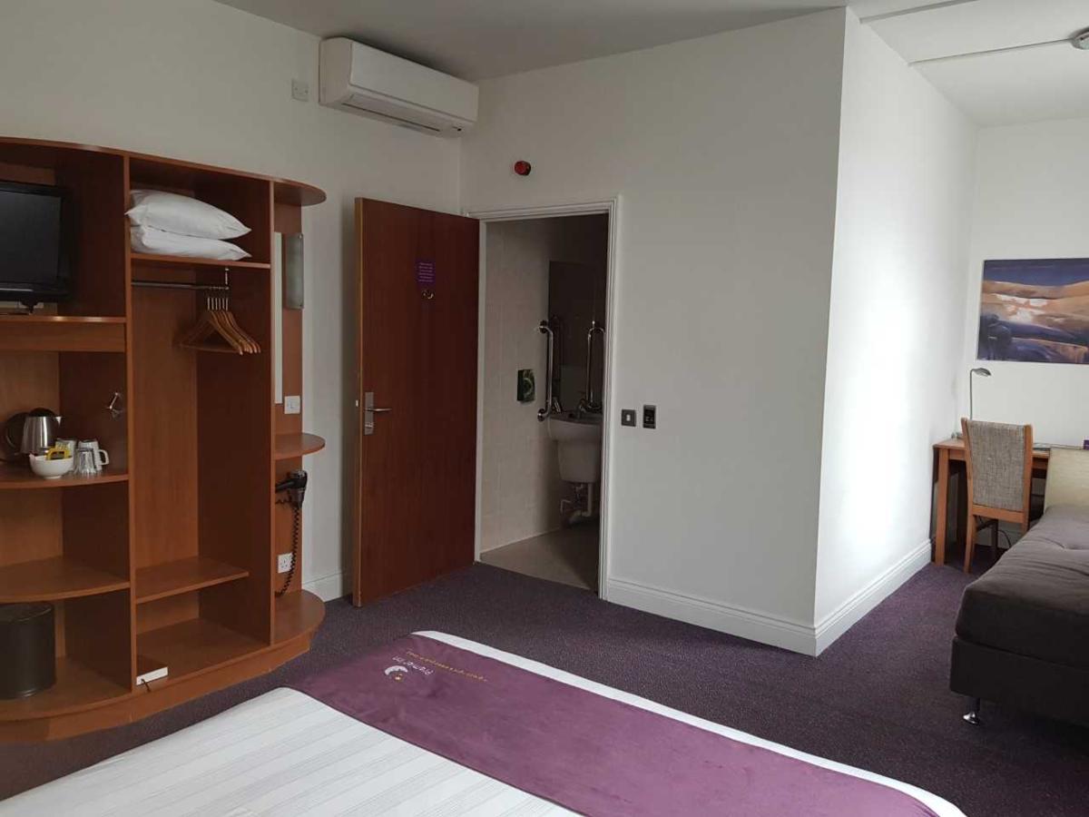 Premier Inn London Hammersmith Extérieur photo