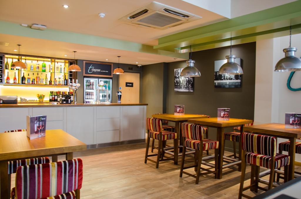 Premier Inn London Hammersmith Extérieur photo